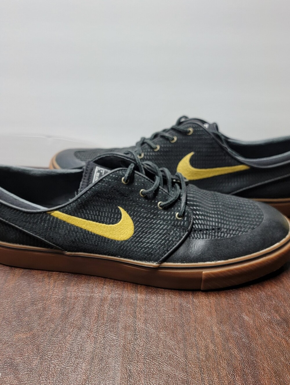 Nike SB Men's Zoom Stefan Janoski Size 14 Black Gold 631298-072